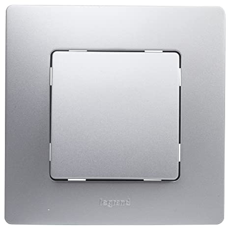 LEGRAND Interruptor Conmutador 10A, Gama Niloé Monobloc, Mecanismo Completo con Marco, Aluminio, 396484