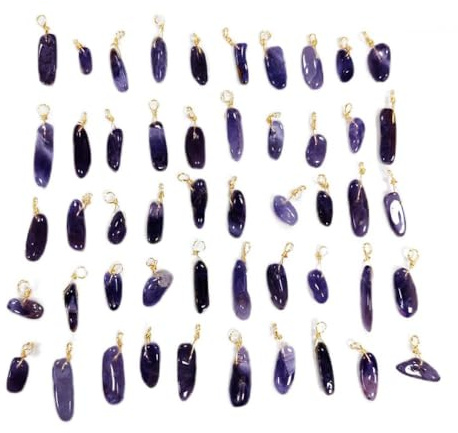 SUPERFINDINGS Circa 50 pz Ciondoli di Ametista Naturale Pietre Viola Irregolari con Toni Dorati Filo di Rame Pietre Preziose di Cristallo per Collana Creazione di Gioielli, Foro:2.5~3.2mm