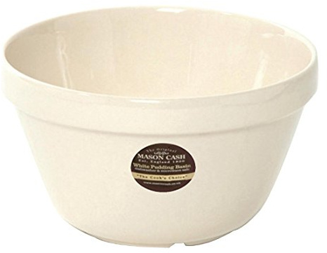 Mason Cash GG771 Pudding Basin, 160 mm | Chipped-resistant glaze ensures heavy-duty commercial longevity while a distinct rim provides an easy grip when mixing.