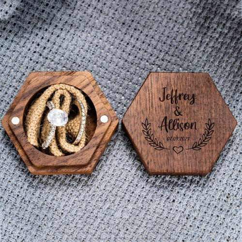 WEI YOU Personalisierte Ehering-Box, individuelle quadratische Doppel-Ringbox aus Holz, gravierte Ringbox, Verlobungsring-Box, Ring-Schmuckschatulle (Sacktuch)