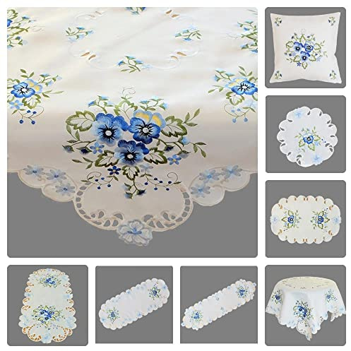 Raebel OHG Tischdecke Tischläufer Mitteldecke Deckchen Kissenhülle Frühling Bestickt mit Stiefmütterchen in blau hellblau auf cremefarbigem Untergrund (30 x 70 cm)