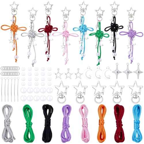 SUNNYCLUE 1 Box DIY 8 Sets Schlüsselanhänger Bastelsets Makramee Schlüsselanhänger Set Mit Anleitung Nylonschnur Stern Drehverschlüsse Makramee Set Für Anfänger Für Erwachsene Schlüssel Handtaschen An