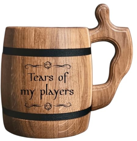 Giftstory Rustikaler Bierkrug Tears of my players Holzkrug aus Eichenholz mit Gravur 550ml | Fantasy, Wikinger, D&D Design | Geschenk für Männer, Papa, Opa & Mittelalter-Fans