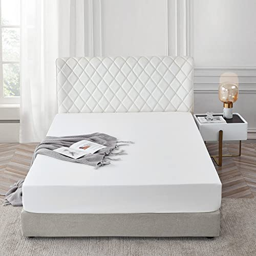 Fitted Sheet Single Bed 100% Egyptian Cotton 300 TC, Soft and Fade Resistant - Hotel Quality 30cm Deep Pocket Bed Sheets (92 x 190 cm, White)