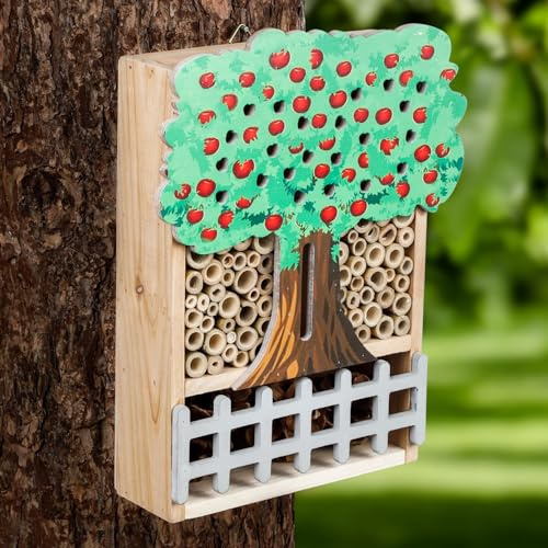 KAMACA Insektenhotel - Naturholz für Wildbienen und Insektenhaus aus natürlichem Holz für Wildbienen, Marienkäfer & Schmetterlinge, Lebensraum & Nisthilfe (Natur, M 30 cm x 24 cm)