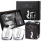 Glory of Silence Geschenkset: Black Gin 0,5 l & 2x Gläser in schwarzer Geschenkbox | Geschenk mit fruchtigen Noten aus Holunderblüte und Brombeere