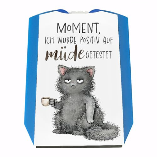 speecheese Katze mit Tasse Parkscheibe und Spruch positiv auf müde getestet eine lustige Parkscheibe für das Auto Katzenmotiv Morgenmuffel Kaffee Eiskratzer Männer Katzen Haustier Motiv