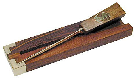 Maritimer Brieföffner in edler Holz-Ablage