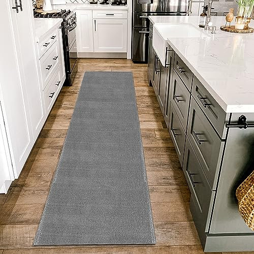 HomebyHome Kurzflor Teppich Läufer Flur 80 x 150 cm Grau - Waschbarer Teppich für Schlafzimmer, Wohnzimmer und Ideal als Küchenteppich - Flauschiger Teppich Extra Weich, Einfarbig, rutschfest, Klein