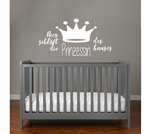 MacDecal.de Wandtattoo Wandaufkleber Sticker Hier schläft die Prinzessin des Hauses Kinderzimmer Babyzimmer Home (Weiß)