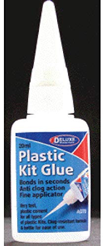 Deluxe Materials Plastic Kit Glue AD70