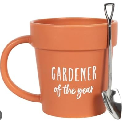 BelAyaE - Gardener of The Year Mug & Spoon Gift Set. Coffee Cups Gift for Mum. Novelty Valentines Gifts for Gardeners. Plant Pot Cup for Nature Lovers on Birthdays