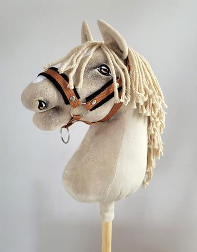 Einstellbares Halfter für rotes Pferd Hobby Horse A3 mit schwarzem Fell Kein Pferd im Lieferumfang enthalten