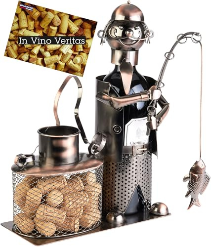 BRUBAKER Weinflaschenhalter Angler mit Fisch und Eimer für Korken Aufbewahrung - Flaschenhalter aus Metall - Geschenk Metallfigur - Weingeschenk Flaschenständer mit Geschenkkarte - Farbe: Kupfer