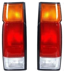DREOW Feux Arrière Pour Nissan Pour Hardbody D21 Pickup 1986-1993 Feu D'arrêt Frein Arrière Arrière Clignotant Indicateur Feu Freinage B6550-25G60 B6550-25G60 Feux ArrièRes (Size : Left and Right)