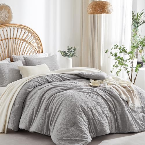 softpage Seersucker Mist Gray Comforter Set King Size 3 Pieces Soft Textured Bedding Set, Lightweight All Season Comforter with 2 Pillow Shams, Modern Boho Neutral Bed Set