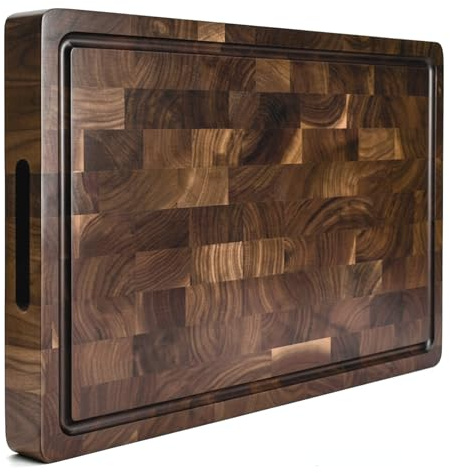 KAAMUT® Planche à Découper en Noyer Noir d’Amérique du Nord – Bois de Bout Massif – 45×30×4 cm – Extra Épaisse et Durable – Rigole à Jus, Poignées & Pieds Antidérapants – Inclut Cire à Bois Premium