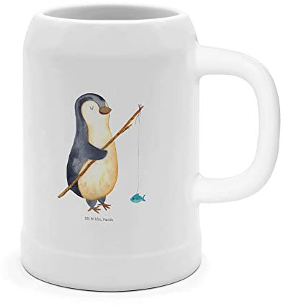 Mr. & Mrs. Panda Bierkrug Pinguin Angler - Geschenk, 5 l, verträumt, Bierkrug Steingut, 0, Wochenende, Planer, Steinkrüge, Angel