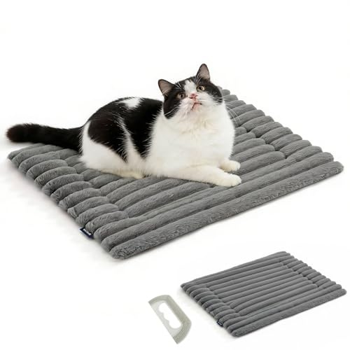 Kaiyzo Selbstwaermende Katzendecke mit Silikon Haarentferner Tool, Grau 61x45 cm, Weiches Katzenbett Waschbar mit Rutschfester Unterseite, Waermematte Fuer Katzen Selbstwaermend Ohne Strom