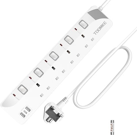 Extension Lead with USB Slots 5M, 4 Way 3 USB (2 USB A & 1 USB C) Multi Plug Extension Socket, Wall Mountable Power Strip 5 Meters Extension Cord UK Plug for Home Kitchen Office