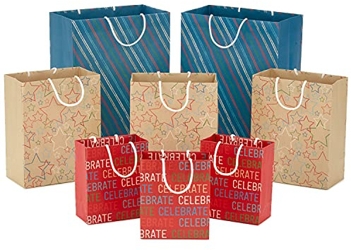 Hallmark Assortiment de sacs cadeaux (8 sacs : 3 petits 15,2 cm, 3 moyens 22,9 cm, 2 grands 33 cm) célébrer, étoiles, rayures, rouge, bleu, papier kraft recyclable marron pour anniversaires, remises