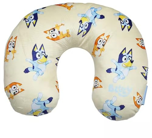 Bluey Oreiller de voyage pour enfants | Coussin en peluche douce en forme de U pour tout-petits et enfants | Produit officiel Bluey | Support ergonomique pour le cou et la tête pour voiture, avion et