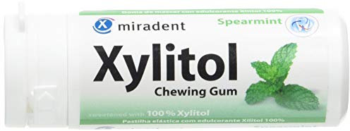 Miradent Xylitol Chicle Sabor Hierbabuena 30 Ud 30 Gr Bote De 30 Unidades X 30 Gramos - 100 g, 100 gramo, 1