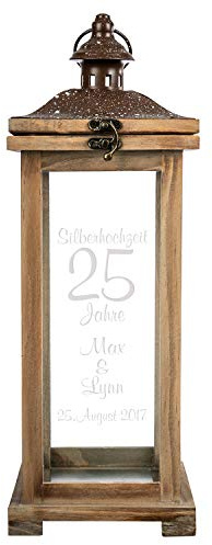 Personalisierte Landhaus Laterne aus Holz | XL Holzlaterne 42 cm groß | Silberhochzeit Geschenke Eltern Personalisiert | Geschenkidee zum 25. Hochzeitstag für Ehemann | Gartendeko Gartenlaterne
