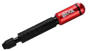 mophrati Taladro manual de tornillo de banco metal para hacer joyas bricolaje. Ofrece una construcción liviana y un control antideslizante ergonómico que mejora el modelo taladro manual especial.