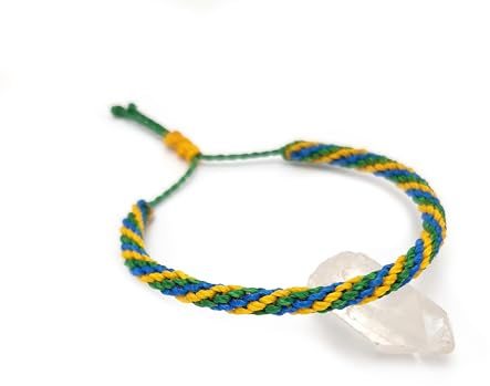 Papacho Creations Armband, grün, gelb, blau, geflochten, aus Makramee mit gewachstem Garn, handgefertigt in Frankreich, verstellbar, Unisex und wasserbeständig, Breite 5 mm, Farbe Flagge Brasilien