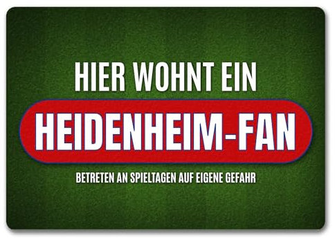 trendaffe Hier wohnt EIN Heidenheim-Fan Fußmatte ohne Rand mit Rasen Motiv