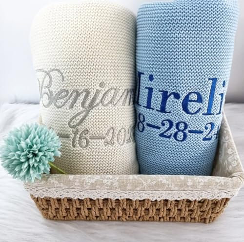 WOMB Embroidered,Baby Blanket with Name and Date of Birth,Kinderdecke Personalisiert Mit Name &Blumen,personalisierte Babydecke, (80x100cm)