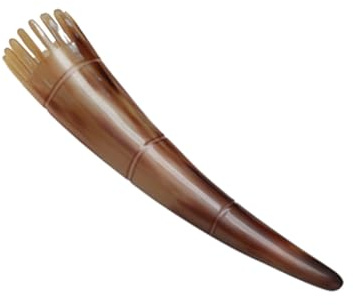 TOYZFRIENDY Peigne Corne de Buffle Naturel pour Massage Crânien Nettoyage du Chevelu Anti-statique Manche Long Ergonomique Stimulation Circulation Sanguine et Soin des Cheveux