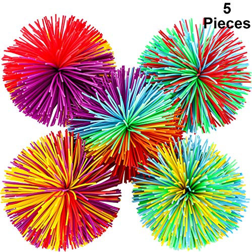 5 Stücke AFFE Stringy Sensory Fidget Balls - Weiche Regenbogen Pom Bouncy Stress Ball Mit Aufbewahrungstasche, Mehrfarbig