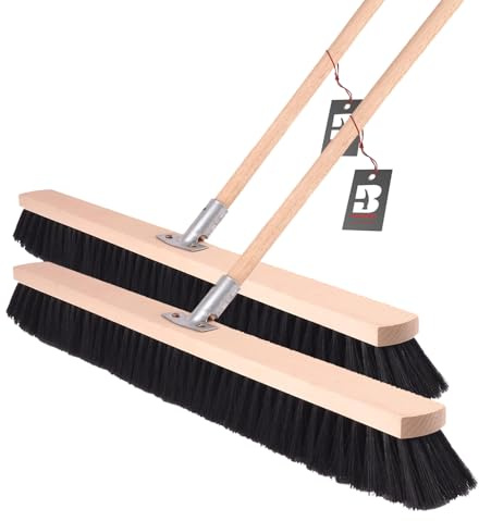 BAUSTER® Straßenbesen 2er Set – Besen mit Holzstiel & weichen Borsten – Besen 800 mm + Stiel 120cm Außenbesen für Hof, Werkstatt & Garage – Kehrbesen für feinen Schmutz