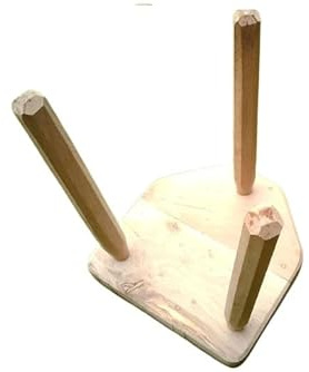 Mittelalterlicher robuster Dreibein Schemel aus Eiche zum stecken. Platte kreuzverleimt aufgedoppelt auf ca 5,5 bis 6cm Stärke. Hocker, Melkschemel, Schwer! Reenactment, Larp Intime
