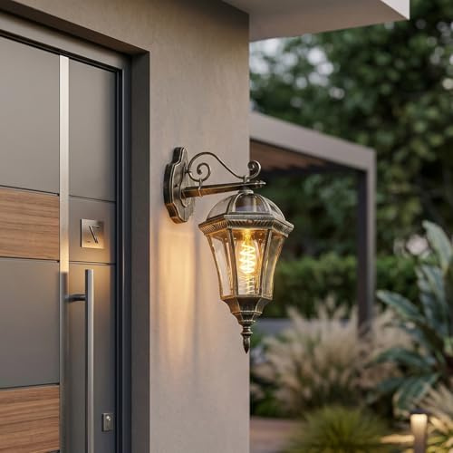HOFSTEIN Außenwandleuchte Lavajo, Außenwandlampe aus Metall/Glas in Gold/Schwarz/Klar, Wandleuchte außen im Vintage/Antik/Landhaus-Design für Garten, Außenfassade, Außenbereich, Hof, E27, IP44