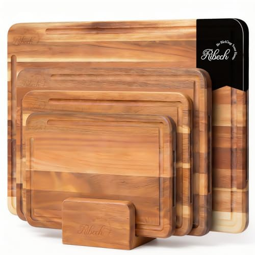 Ribech Set Taglieri 4 Pezzi in Legno di Acacia Massello con Supporto | 40x30cm 33x24cm 26x18cm 21 x 15 cm | Taglieri Spessi 2cm con Canaletto