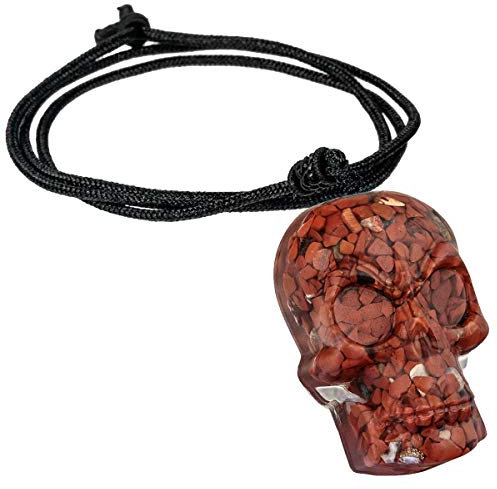 KYEYGWO Roter Jaspis Unisex Kristall Totenkopf Anhänger mit Einstellbar Nylon Seil, Trommelsteine Schädel Halskette Geschnitzte Geisterkopf Edelstein Kettenanhänger Gotische Schmuck für Punk Felsen