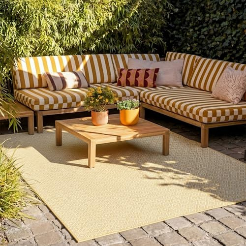 FRAAI | Home & Living In- & Outdoor Teppich - Summer Retro Gelb - Wetterfest - Polypropylen - 120x170 cm - Balkon, Garten/Terrasse - Terrasse Teppich - Outdoor Rug