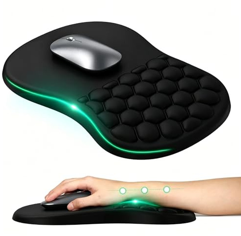 Mouse Mat Wrist Support with Massage Design, 8° Ergonomic Wrist Rest Mouse Pad, Non-Slip PU Base, Smooth Lycra Surface, Portable Gaming Mouse Pad for Computer, Laptop, Office, Home and Travel, Black