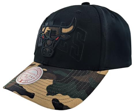 Mitchell & Ness NBA Woodland Camo Low Pro Snapback Cap Chicago Bulls
