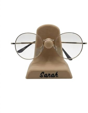 Progred Personalisierter Brillenhalter aus 3D-Druck mit Name, Brillenständer aus Holzfaser-Kunststoff Mix - kein Echtholz, Brillenablage als individueller Brillenparkplatz (Halbrund)