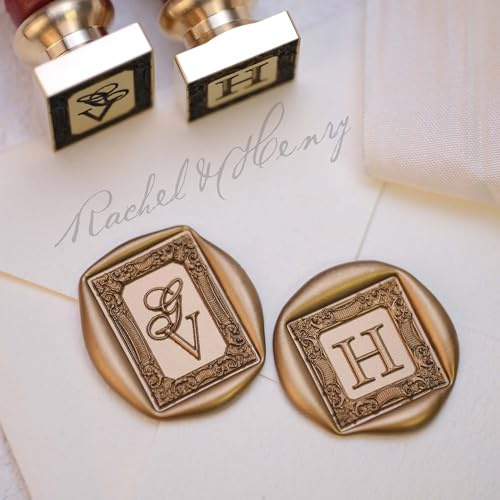 Personalisierter Wachssiegelstempel (3D Relief/Tiefrelief) aus Messing mit Holzgriff – tief graviertes Monogramm/Initialen Siegel – Vintage Wachssiegel für Hochzeitseinladungen, Umschläge & Geschenkve