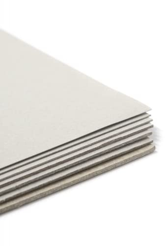 Materia Prima Cartón Piedra para Manualidades, Maquetas y Proyectos Creativos. Plancha de Cartón Gris Reciclado de Corte Fácil para Encuadernaciones y Cajas. 75 x 52,5 Cm. Grosor 2.5 mm