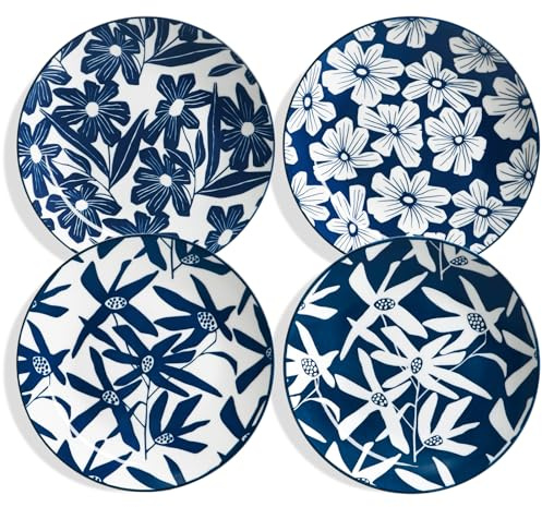 ONEMORE Juego de 4 platos llanos de porcelana de 10.5 pulgadas, platos de postre de ensalada azul y blanco, aptos para microondas y lavavajillas, resistentes a los arañazos, plato grande para servir