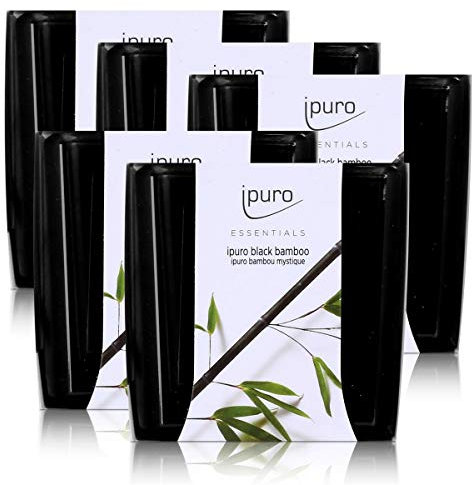 Essentials by Ipuro Duftkerze black bamboo 125g - Kräftig, grüne Frische vereint mit einer holzigen Nuance – ein herb-frischer Duft (5er Pack)