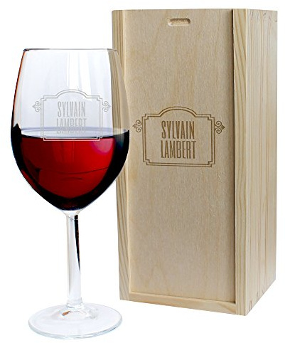 Verre à vin gravé avec un prénom - modèle Enseigne (Verre et Coffret gravé)