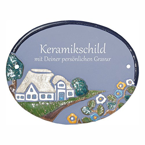 Handarbeit aus Schleswig-Holstein Keramikschild 16,0 x 13,0 cm Motiv Reetdachhaus mit Bäumen (hellblau)