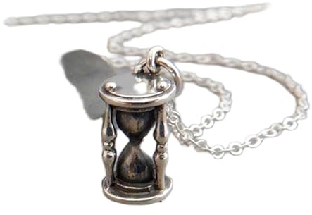 Sanduhr-Halskette aus 925er Sterlingsilber. Anhänger mit mittelalterlicher Uhr. 3D-Sanduhr-Anhänger. Einzigartiges Geschenk für Geschichtslehrer | Mit 45,7 cm langer Kette | Versilbert | L_PN_0138